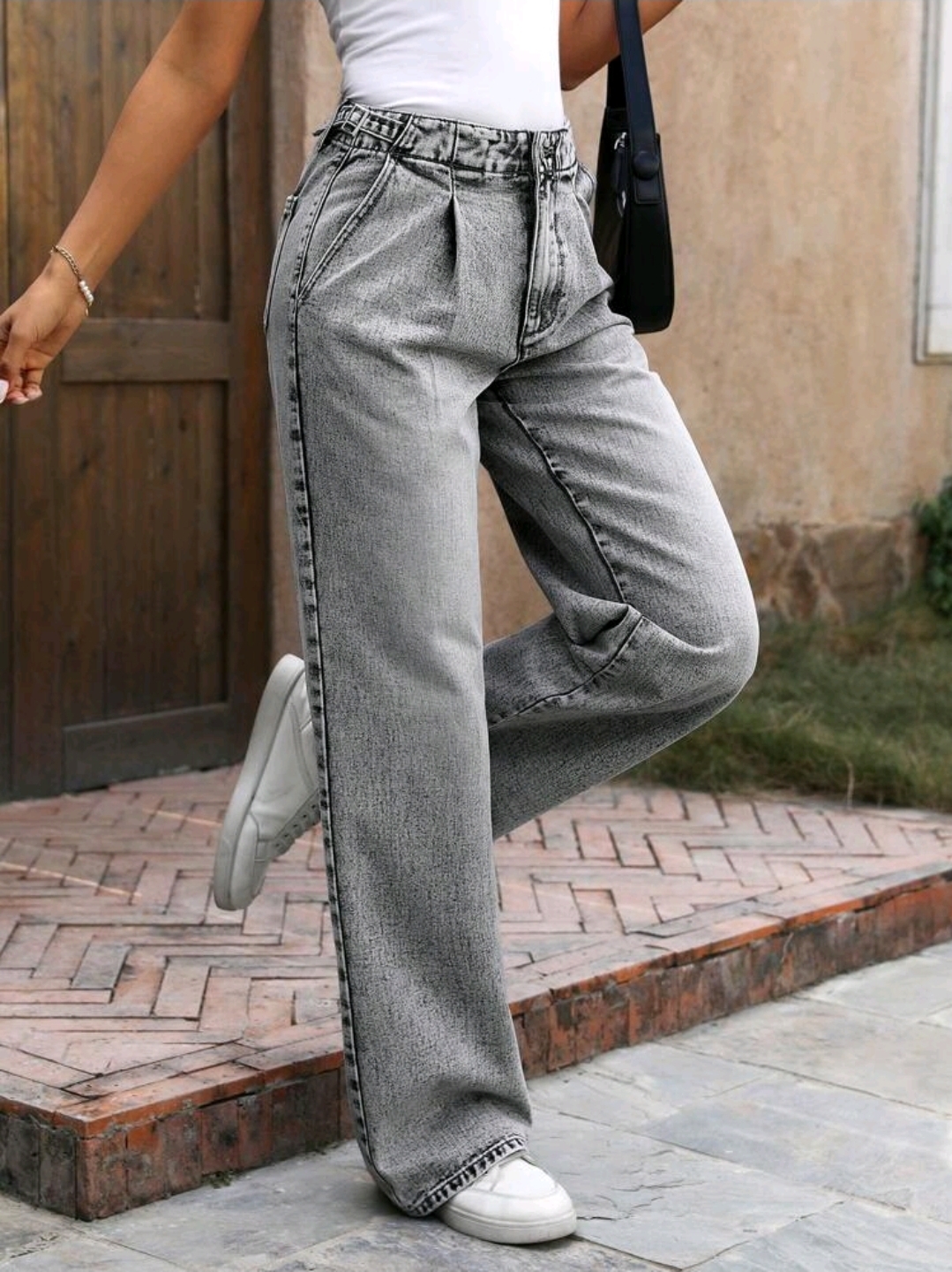 Front Button Pocket Simple Straight Leg Jeans, WJN-002
