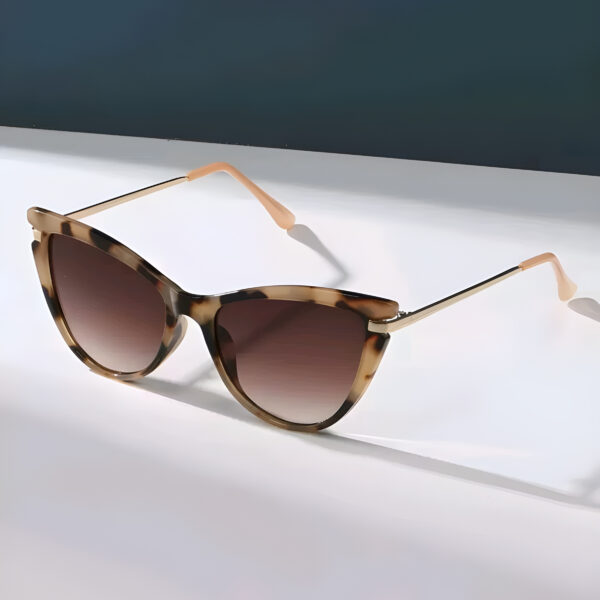Retro Cat Eye Small Frame Fashion Glasses , WAC-006