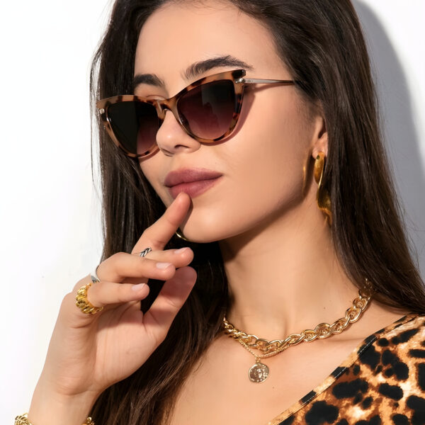 Retro Cat Eye Small Frame Fashion Glasses , WAC-006