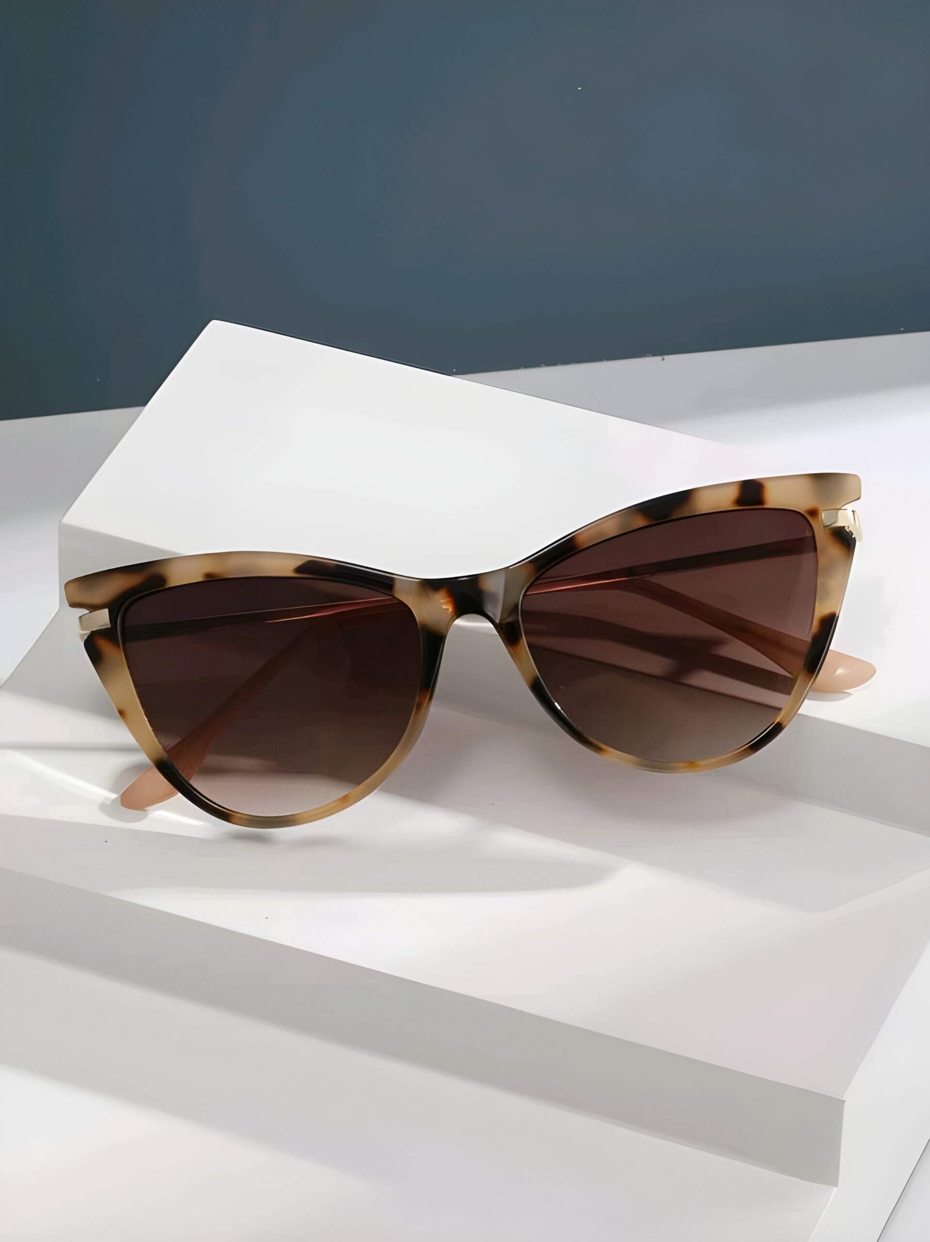 Retro Cat Eye Small Frame Fashion Glasses , WAC-006